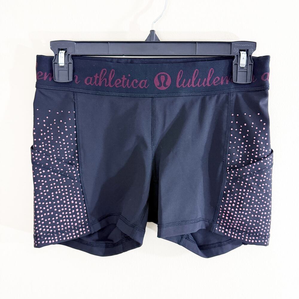 Lululemon Black/Maroon Spandex Shorts Size 6 Pockets Dot Accent Moisture Wicking